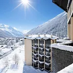 Grand Roc - Campanules 411 - Happy * Chamonix