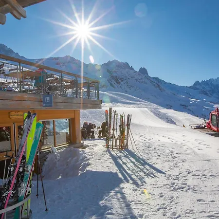 Grand Roc C411 From Slopes 280m, Mont-blanc View, Parking & Wifi - Happy * شامونكس