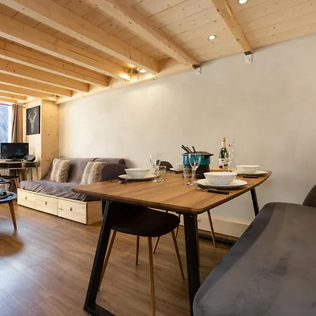 Grand Roc C411 From Slopes 280m, Mont-blanc View, Parking & Wifi - Happy شقة